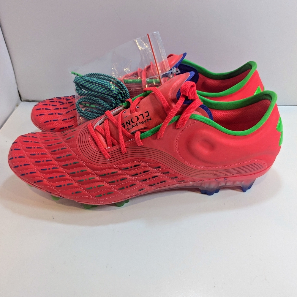 Under Armour Magnetico Elite 3 FG Red Soccer Cleats 3027160-600 Women Size 11.5
